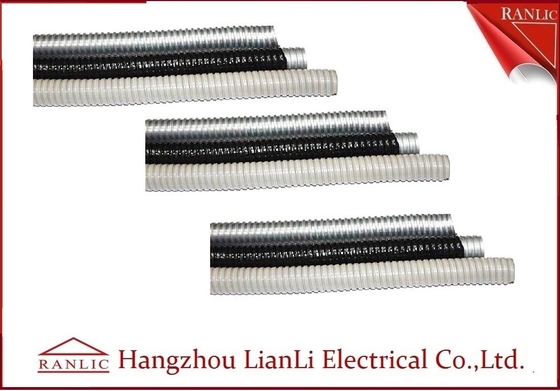 中国 ポリ塩化ビニールが付いている灰色/黒い電流を通された鋼鉄適用範囲が広い電気水路は塗った サプライヤー