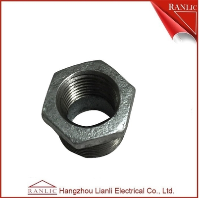 中国 可鍛性鉄の水路の減力剤の熱いすくいは20mm管付属品に25mm電流を通した サプライヤー